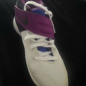 Kyrie 2 “kyrache” basketball sneakers